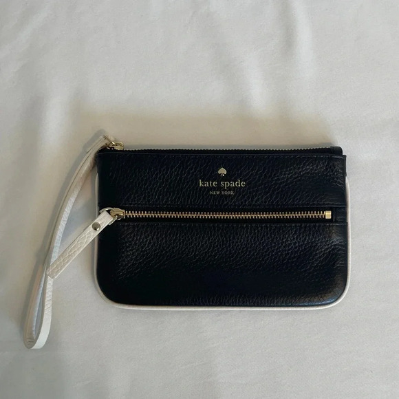 Kate Spade Black Wristlet - Picture 1 of 5